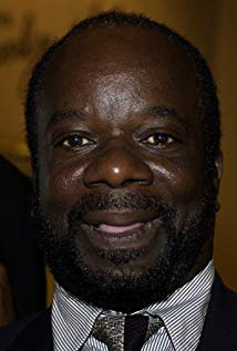 How tall is Joseph Marcell?